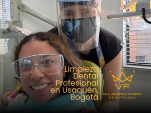 Limpieza dental profesional en Bogotá